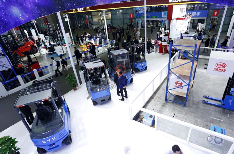 在冬季展臺(tái)搭建時(shí)需要注意那些問題？