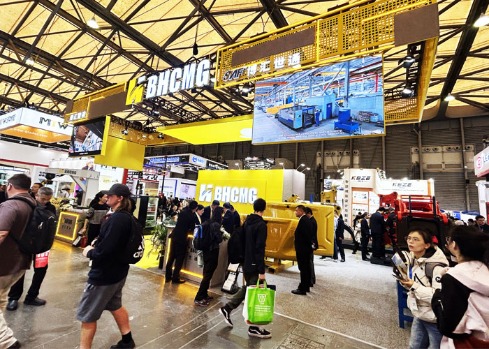 展臺(tái)搭建布置完成后,搭建商如何進(jìn)行安全檢查？